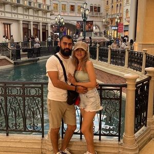 Meet your Posher, Alejandroymarisol